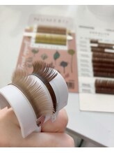 ラ ボーテ ド シル(La beaute de cil)/カラーまつエク