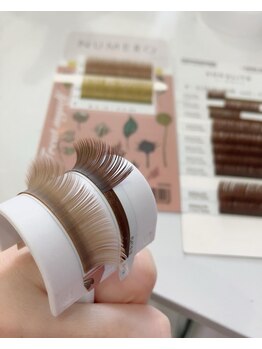 ラ ボーテ ド シル(La beaute de cil)/カラーまつエク