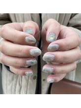 リノ(lino)/ニュアンスネイル