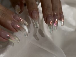 クリアのAIダイヤモンドネイル風