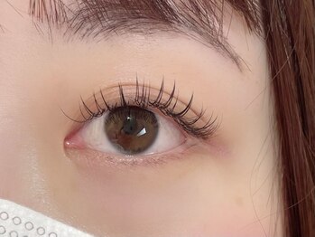 Luo Silque 立川 まつげパーマ/パリジェンヌ/マツエク/LED/韓国/パラジェル/長さだし/パリジェンヌ/マツエク