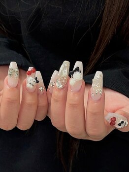 ガーリーネイル