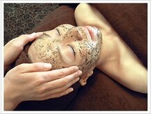 シエル(Ciel)/REVIハーブピーリング