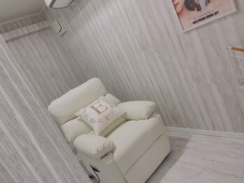 エビアス 旭川豊岡(evias)/レディース店　ソファー席