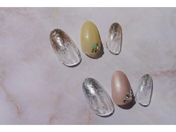 ネイルサロン ブリオン(Nail Salon Bullion)/キラリ☆ビジューネイル