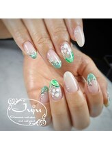 ジュジュ(Juju)/鈴蘭ネイル