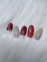 ミテソロ(mi tesoro)/2024年10月定額ネイル 6600