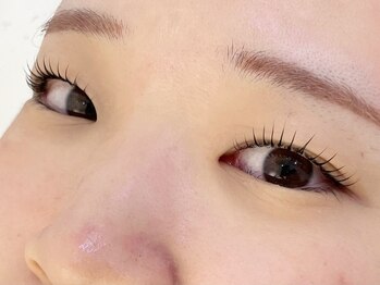 ネオリーブ ウリ(Neolive uri)/まつ毛パーマ