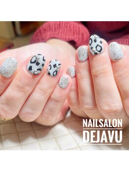 デジャヴ(Dejavu)/変型レオパードネイル