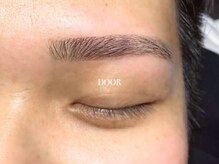 アイラッシュサロン ドア(DOOR)/一気に垢抜ける！眉WAXとカット