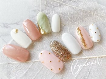 ボネール(nail ＆ eyelash Bounail)の写真/《パラジェル・フィルイン導入》さり気なく可愛いデザインで女子力UP★流行も自分のこだわりも取り入れて♪