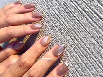 ジャミーラ/光る極細マグネットライン