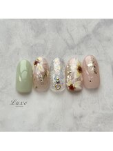 ネイルサロンリュクス (nailsalon Luxe)/手描きひまわりネイル