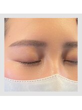 眉トリコ/間引きで毛流れをきれいに