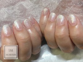 シンプルグラデーションネイル