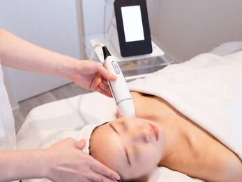 ビルーチェ(BELUCE)の写真/《マスクを外すシーンに》速攻小顔と美肌を同時に実現★最新機器のW効果で驚きの結果出し！