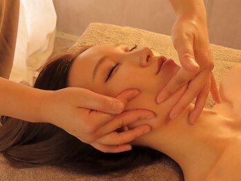 レミリア 中目黒店(RE:MIRIA Nakameguro)/ハンド小顔筋膜リリース小顔矯正