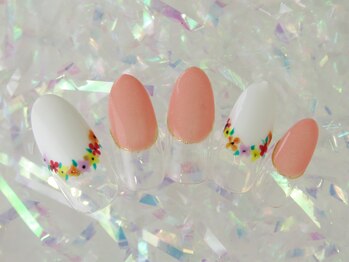 シューズネイルプロデュース/レイ風フレンチネイル