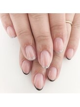 アイラッシュアンドネイル専門店 クラル(CURAR)/細フレンチネイル￥7980