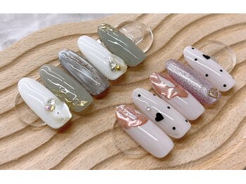 ちぐはぐネイル