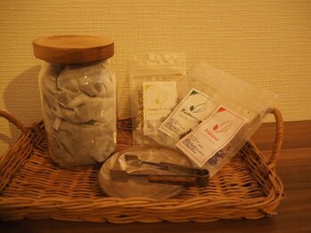 カーム(CALM)の写真/【よもぎ蒸し新規¥3300~】手足の冷えが気になる方必見!自然の力を大切にしたケアで、冷え改善&代謝UP◎