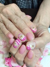 メグ ネイル(megu)/