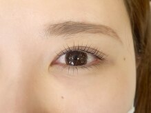 エフルーム(Froom)/上下マツパでパチパチお目目