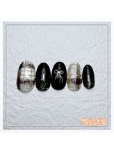 トレゾワ(TRESOR)/