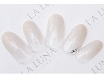 ラルナ ネイルアンドアイラッシュサロン(LA LUNA nail & eyelash salon)/25年3月4月◇定額ナチュラル◇