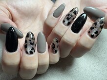 ネイルサロン ココイロ(cocoiro)/アート４本＋マグネット