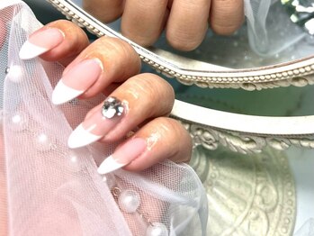 ネイルサロン NEW LOOK 八重瀬店/