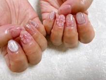 キキネイル たまプラーザ店(kikinail)/ぷっくりフラワーネイル