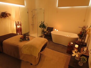 フランジスパ(FRANGI SPA)の写真/《一室貸切》バリ島のSPAに来たかのような至高の癒し空間。日常を忘れ、心と体が整う贅沢な時間を。