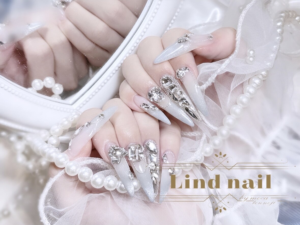 リンドネイル バイ モカ アンド ララ(Lind nail by moca and LaLa