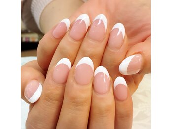 ビービーネイル(BB)/ナチュラルフレンチ