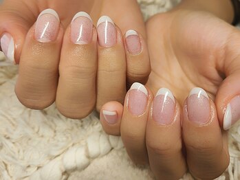 ミリ(mili)/ベースラメ散らし&フレンチ