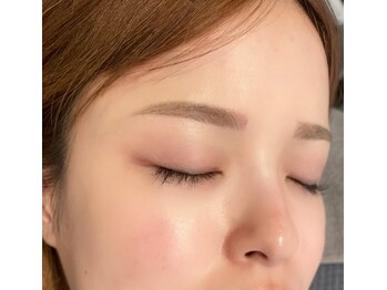 ネイルアイサロンアンドスクール リッカ(Lycka)/眉/アイブロウ/美眉スタイリング