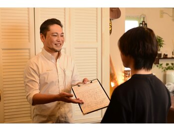 メンズ脱毛サロン アカラ(AKALA)/カウンセリング風景