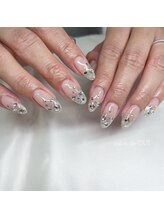 サロンドウイ(salon de OUI)/シルバーラメグラ