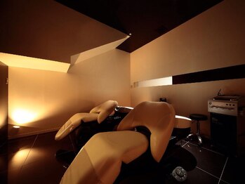 シルフ RAD心斎橋店(Sylph)/