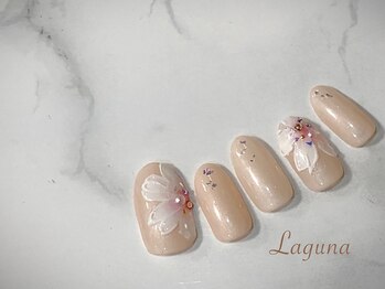 ラグウナ(Laguna)/フラワーネイル