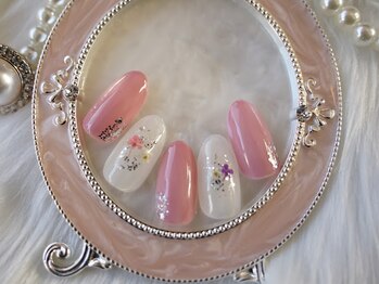 アムルーズ(Amoureuse)/おし花ネイル♪