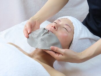 プライムビューティーラボの写真/【今だけ特別価格★肌質改善×エイジングケア】汚れスッキリ＆ハリＵＰの贅沢マスク♪

