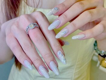 ピピーネイルズ 新宿(PIPPY NAILS)の写真/イベント前やお出かけ前におすすめ◎普段はシンプルの方も楽しみなイベント前はネイルから気分をＵＰ☆