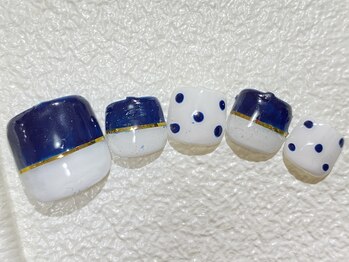 リラ(RIRA)/フットネイル 8000円コース