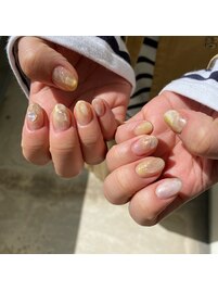 春 ニュアンス イエローネイル