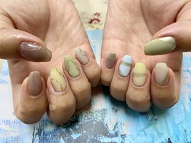 アシメデザイン