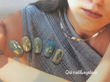 クワイ(Qui)/ミラーでこぼこ