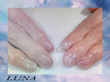 ネイルアンドまつ毛エクステ ルーナ 八王子店/☆大人のフラワーネイル☆