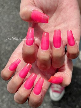 エフネイル 元町中華街店(ef nail)の写真/自然な長さ出し～ロングまで◎スラリと魅せる黄金比で、シーンに合わせた指先を実力派スタッフがご提案♪